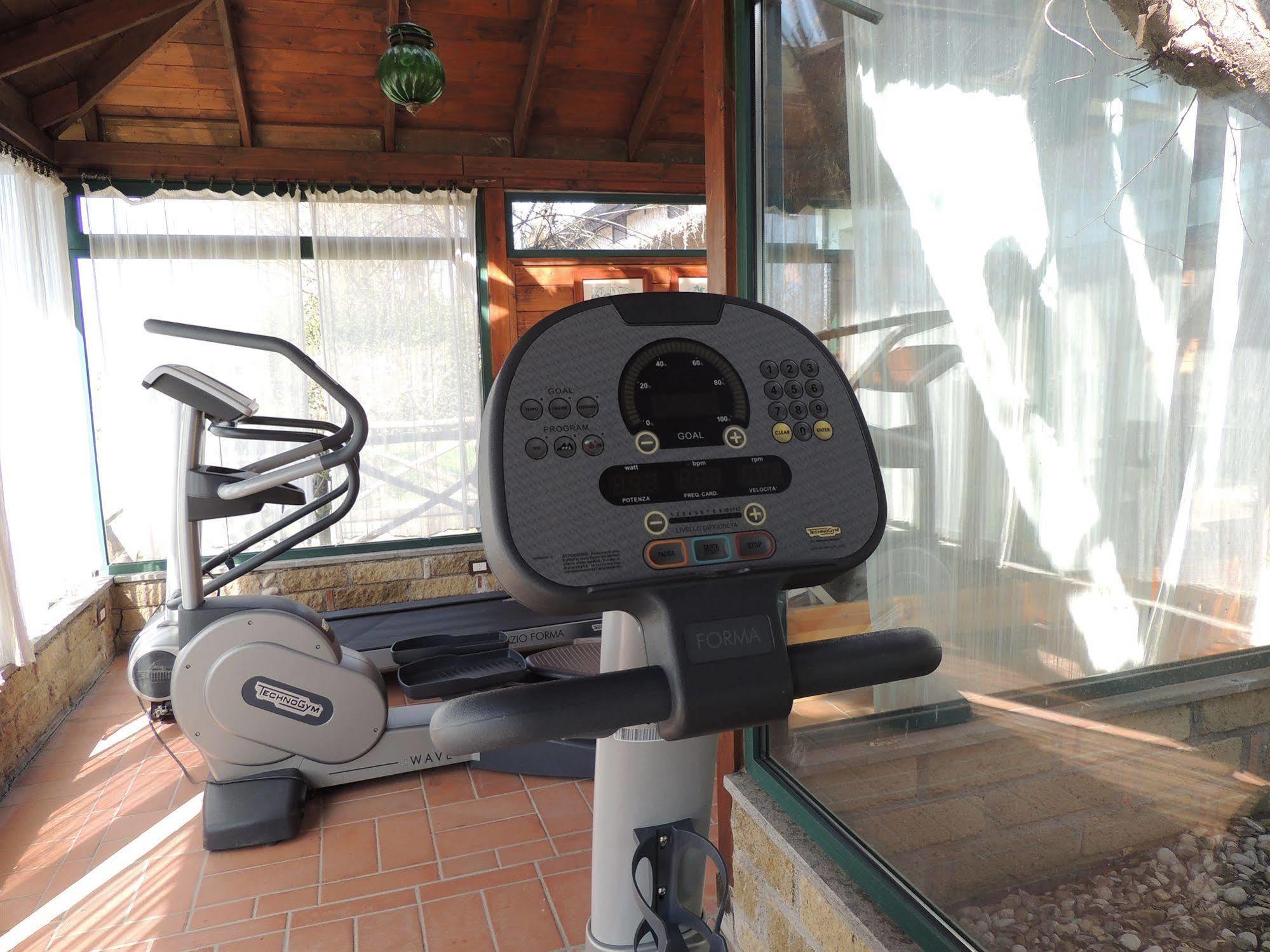 הוילה אנגוילרה סבציה Country Relais I Due Laghi מראה חיצוני תמונה